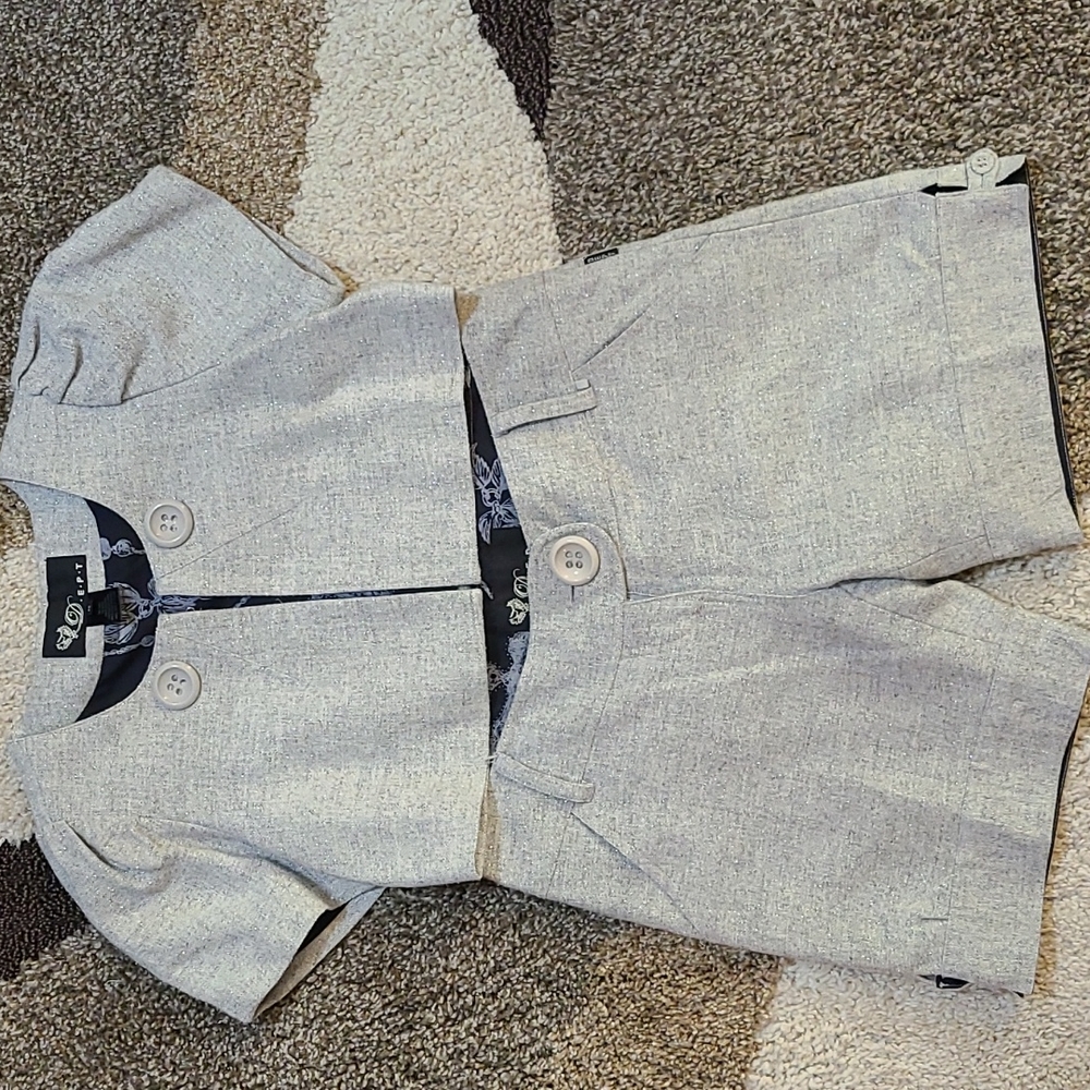 Beautiful Shorts Suit Outfit
